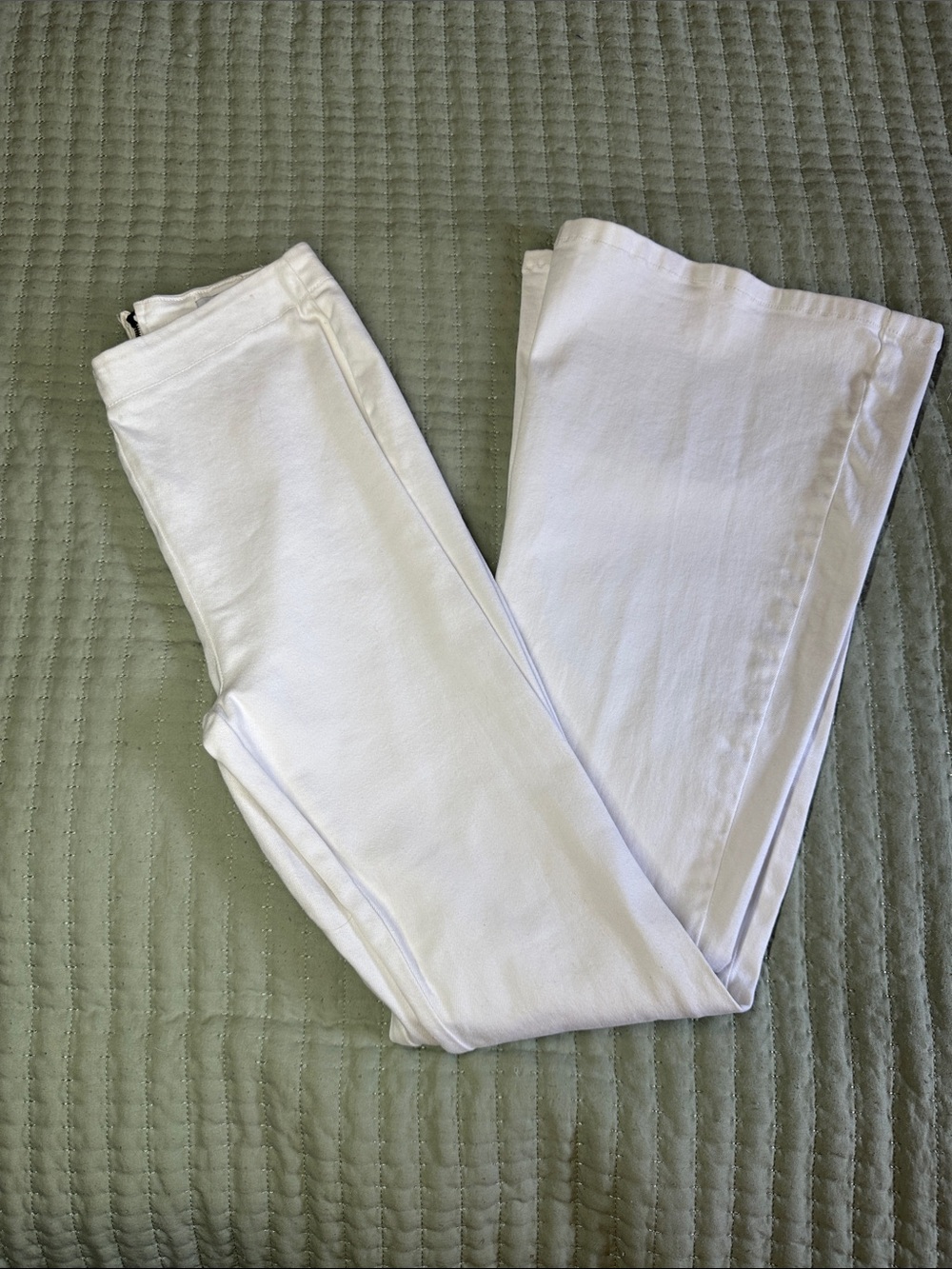 Women's White Stretch Flare Pants